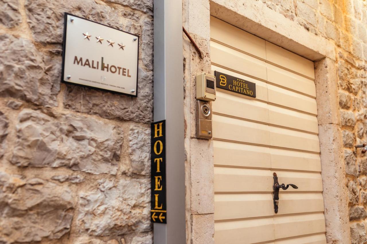 Boutique Hotel Capitano Херцег-Новий Екстер'єр фото